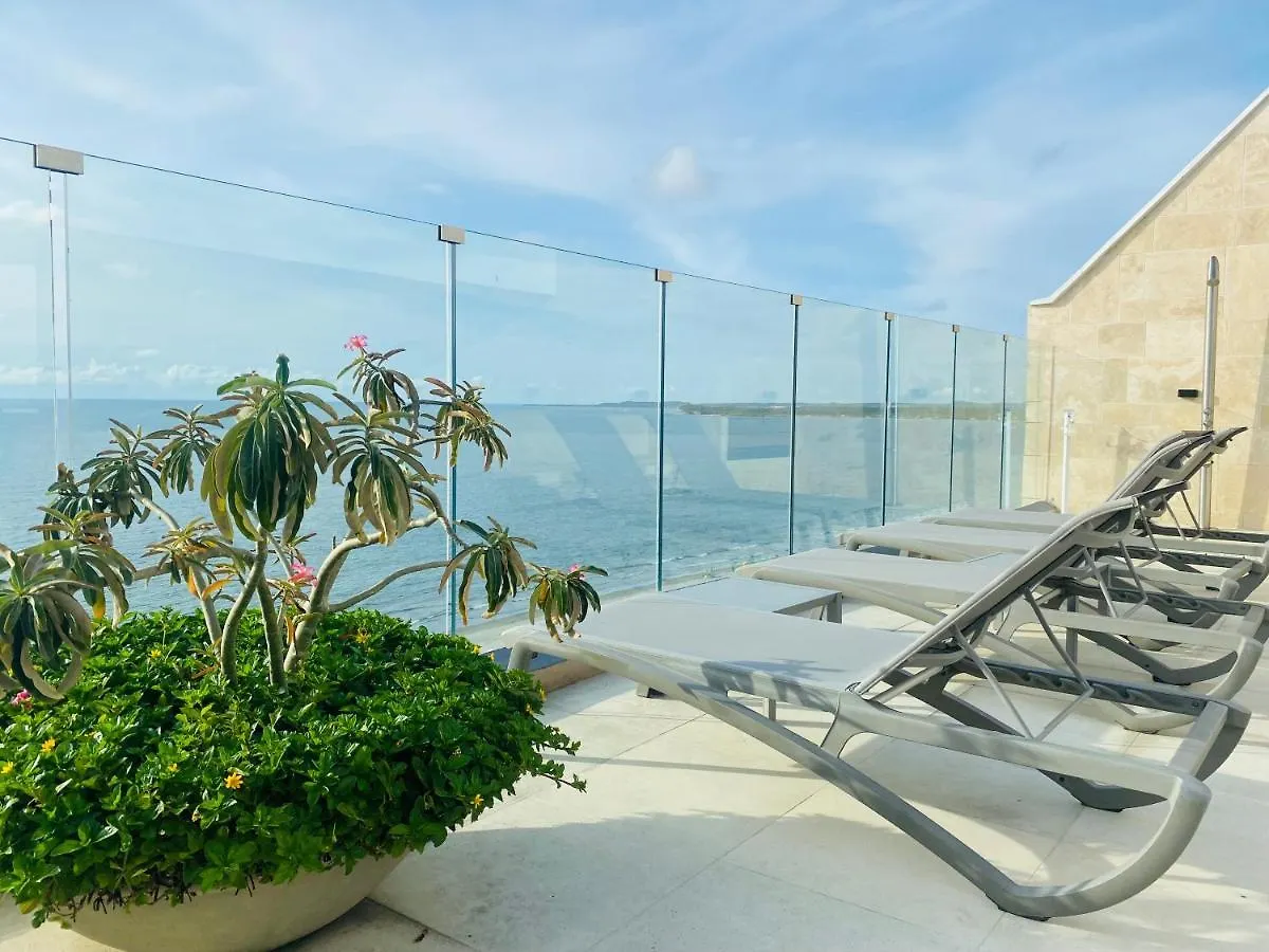 ¡Amazing Beach Duplex! Infinity Pool / Rooftop Cartagena 0*,  Colombia